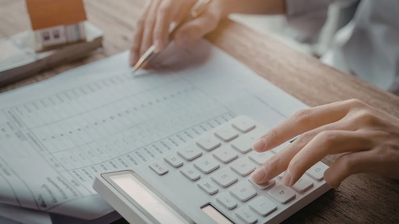 Calculadora ahorro seguro - Ahorrar para tener un fondo de emergencia o afrontar gastos importantes